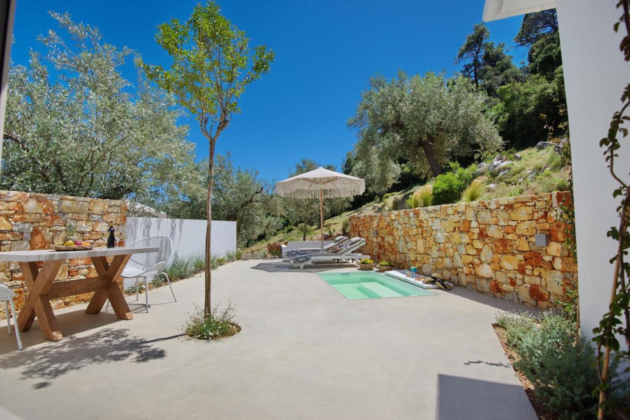 Eleon Suites New Isomata Exterior foto