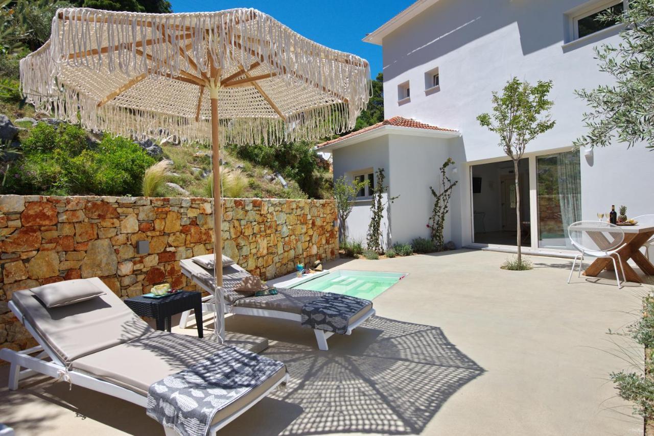 Eleon Suites New Isomata Exterior foto