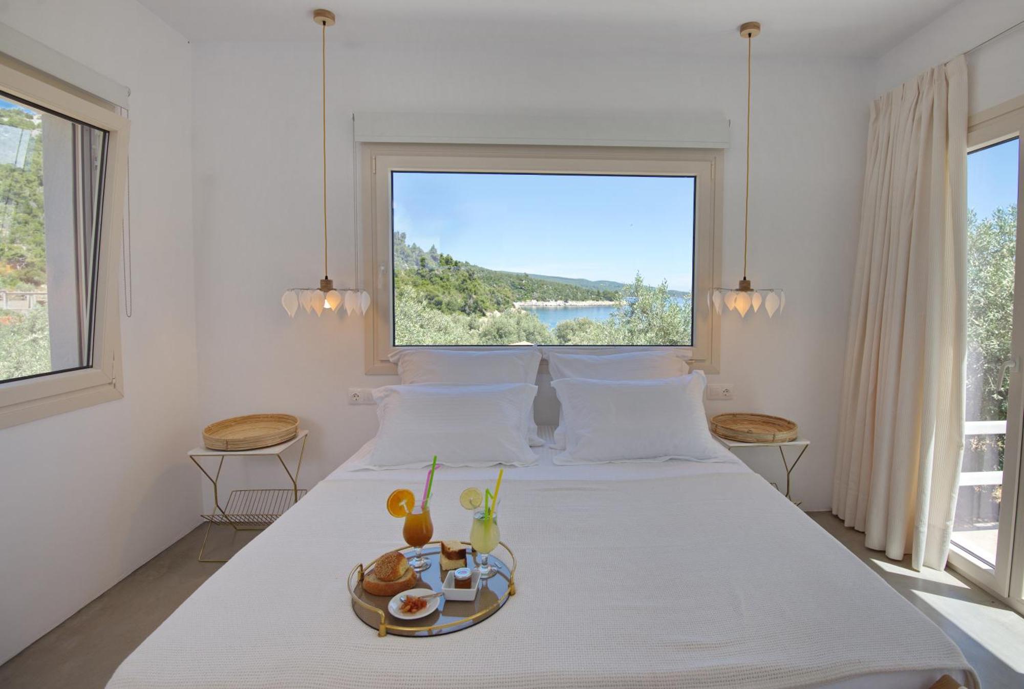 Eleon Suites New Isomata Exterior foto