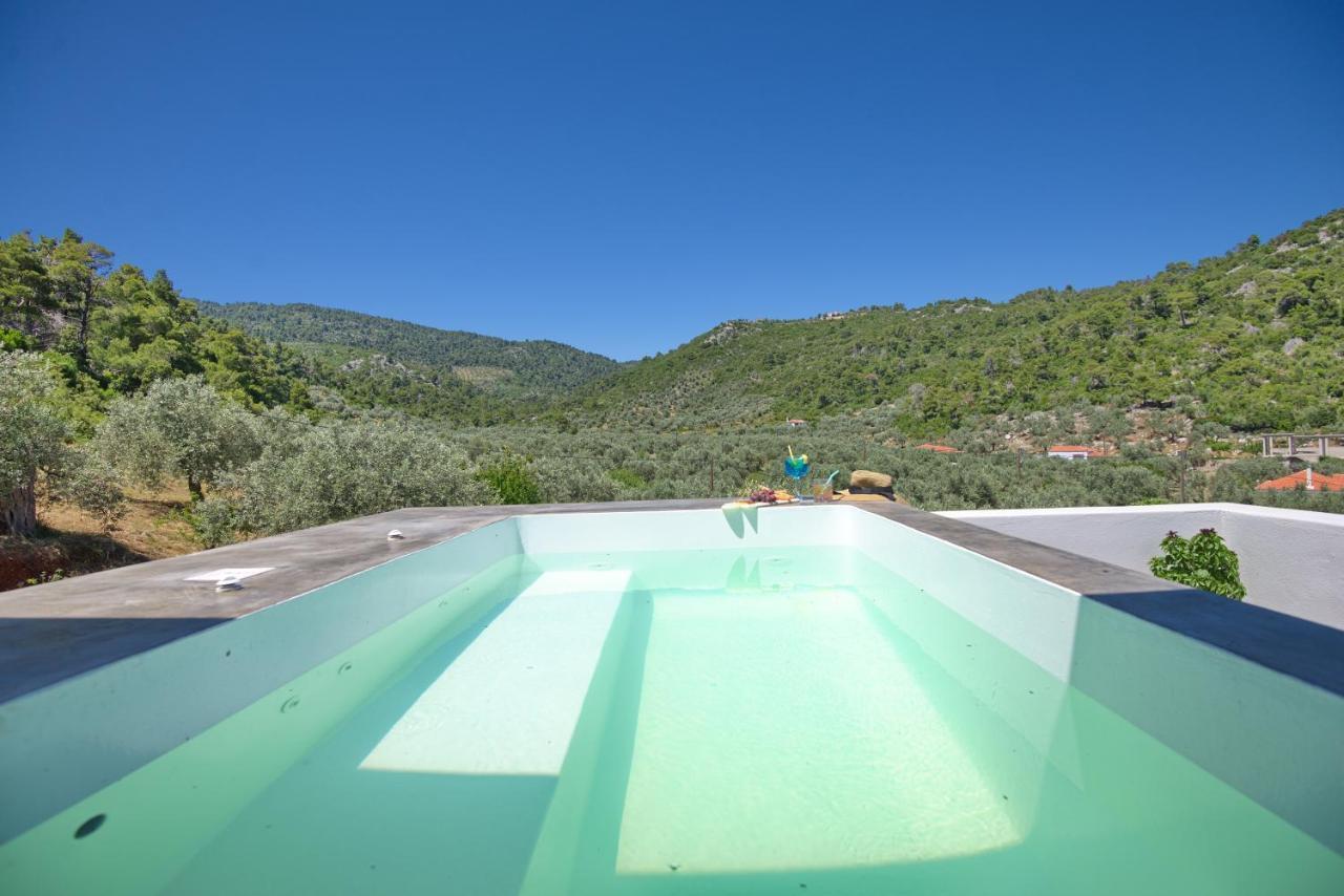 Eleon Suites New Isomata Exterior foto